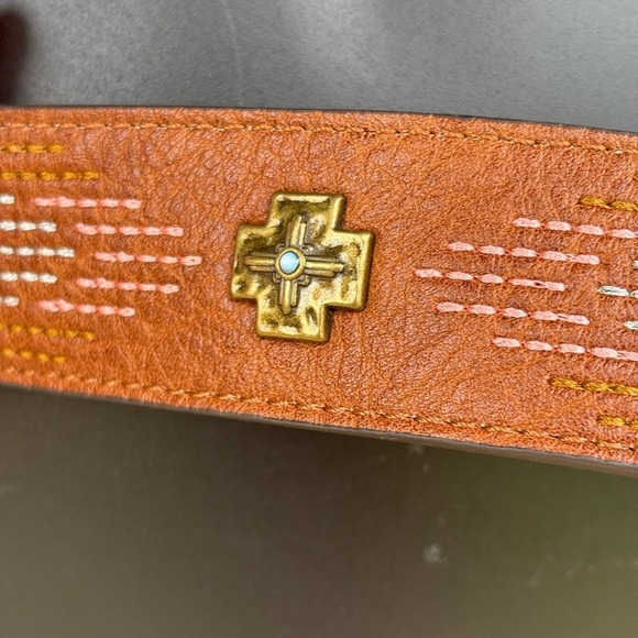 Catchfly Studios women’s brown leather western boho belt sz XXL Cross hardware